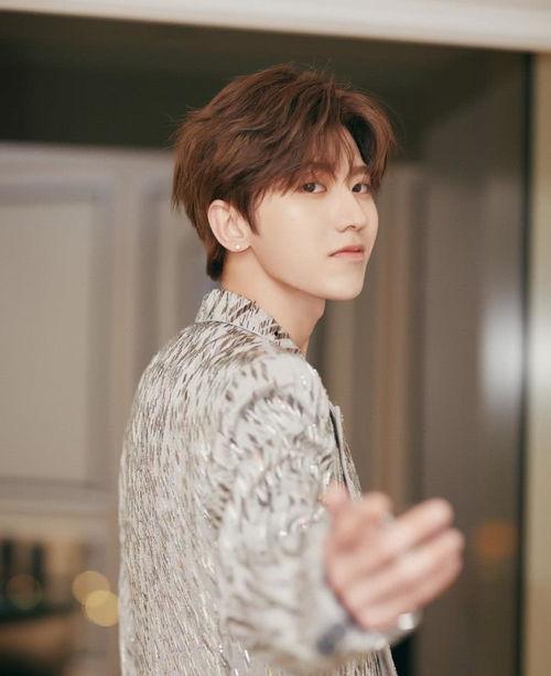 娱乐圈隐秘大爆料蔡徐坤,娱乐圈隐秘大爆料背后的真相揭秘 第3张 娱乐圈隐秘大爆料蔡徐坤,娱乐圈隐秘大爆料背后的真相揭秘 第3张